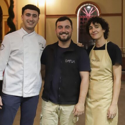 Guía cofrade Sabor y Pasión en Alcalá de Guadaíra Equipo Batua